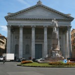 Domani sarà la volta della Via Crucis