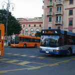 Oggi molti autobus sono rimasti in rimessa