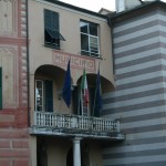 Il palazzo comunale di Piazza delle Nazioni 