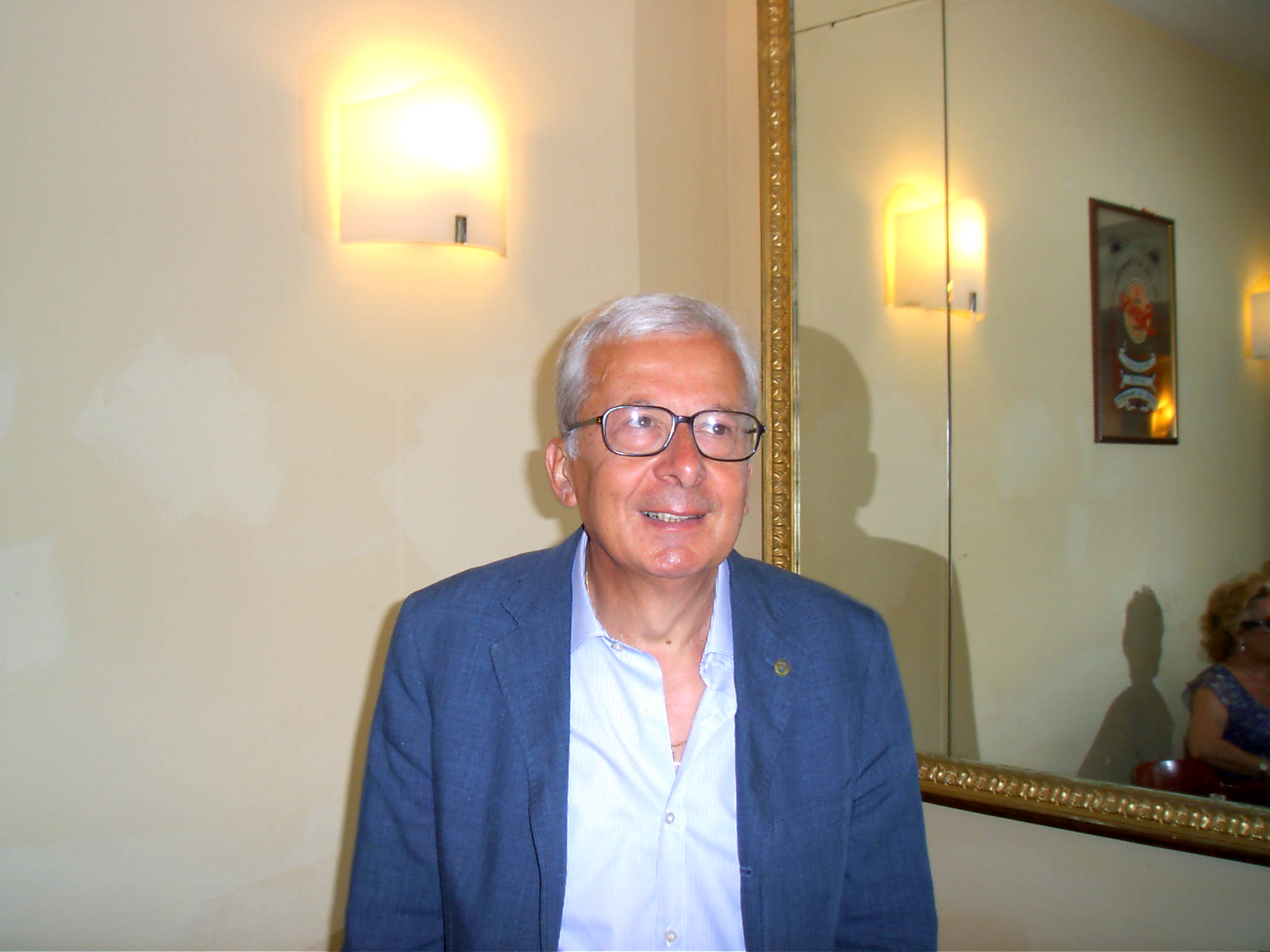 Presentata l’edizione 2011 della rassegna di teatro dialettale “Elio Rossi” Presentata l’edizione 2011 della rassegna di teatro dialettale “Elio Rossi”