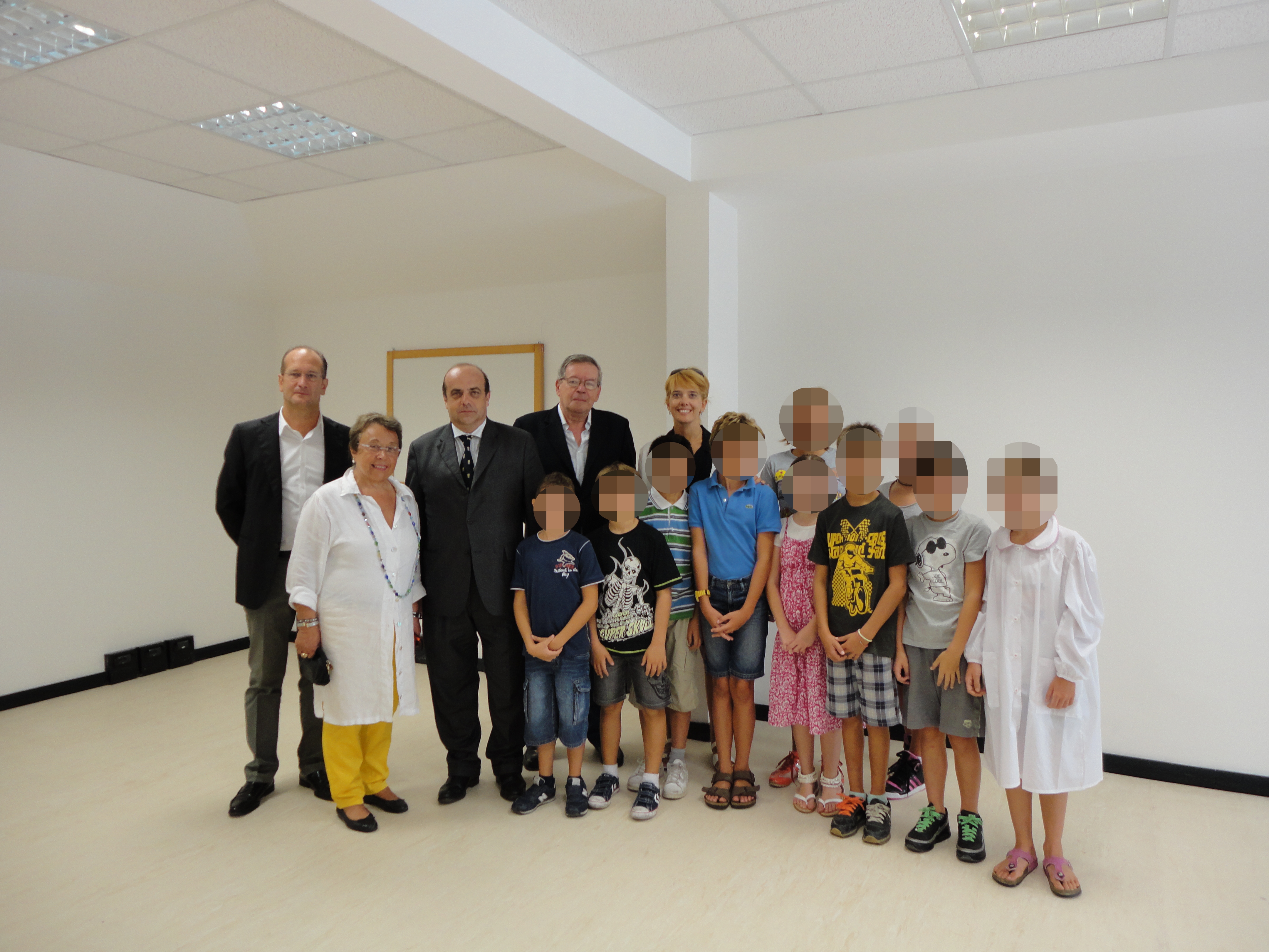 Nuove aule per gli alunni di Santa Maria del Campo Nuove aule per gli alunni di Santa Maria del Campo