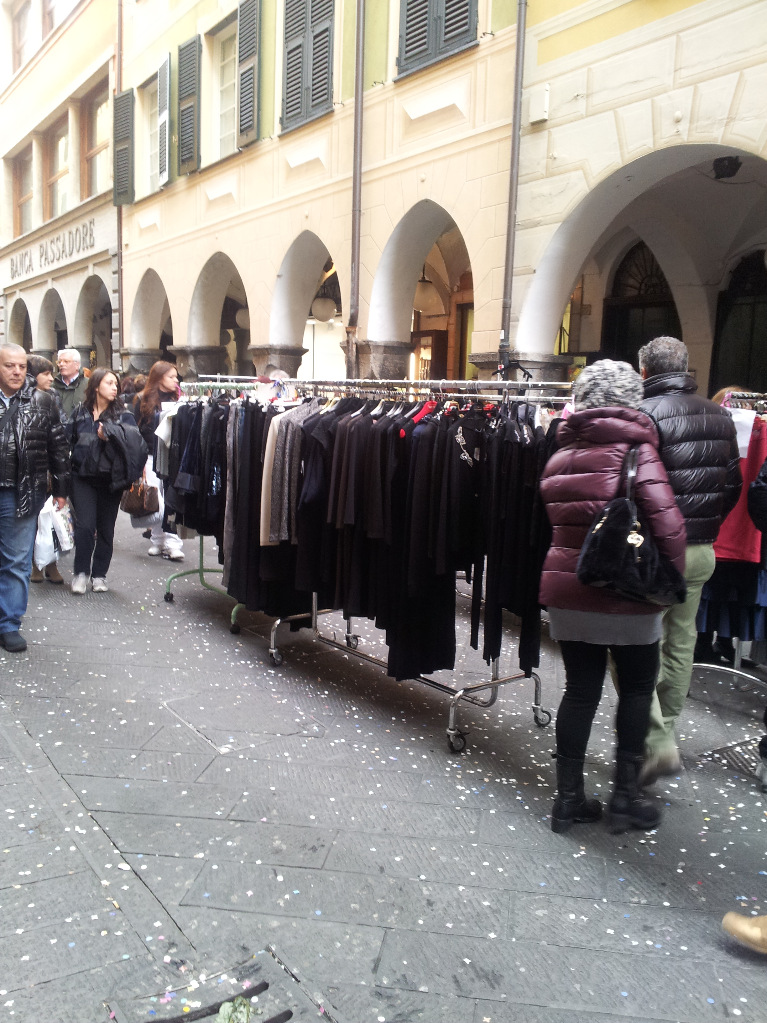 Rapallo, allo Sbarazzo si aggiunge il Compra-ricompra