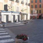 Non piacciono i gazebo di Piazza Cavour