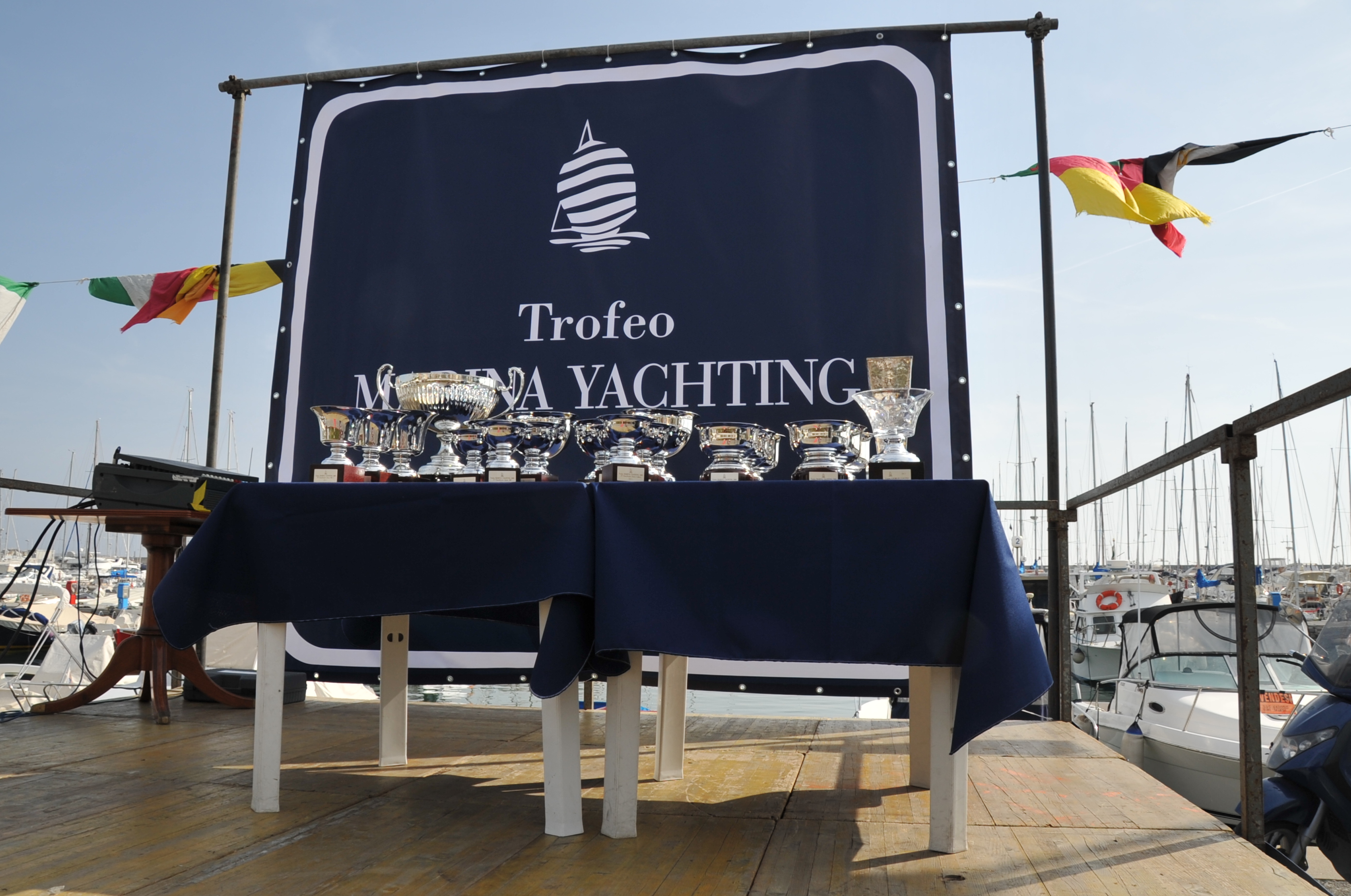 Ottimo il bilancio 2012 dello Yacht Club Chiavari Ottimo il bilancio 2012 dello Yacht Club Chiavari