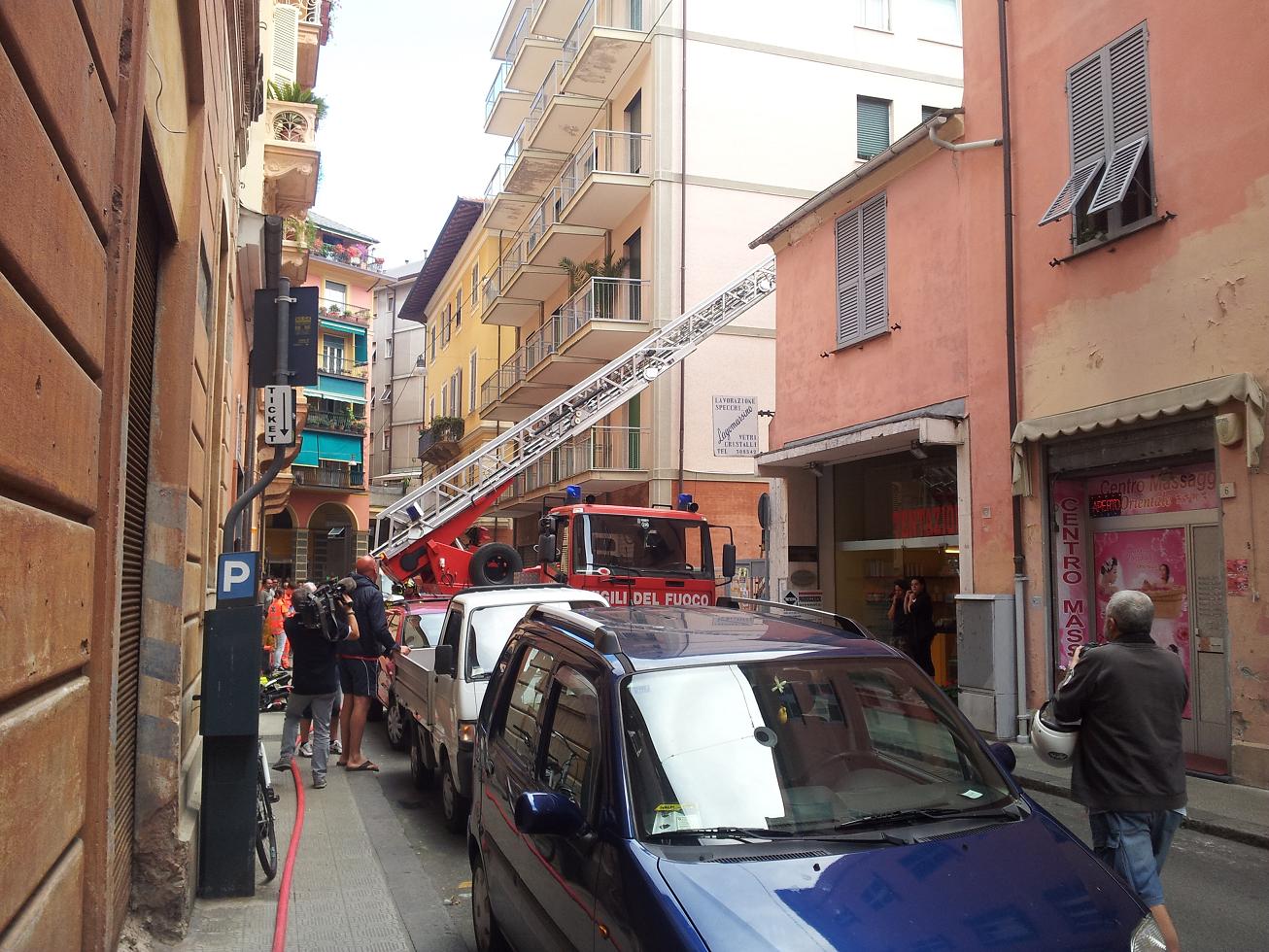 Esplosione in via Marsala a Chiavari