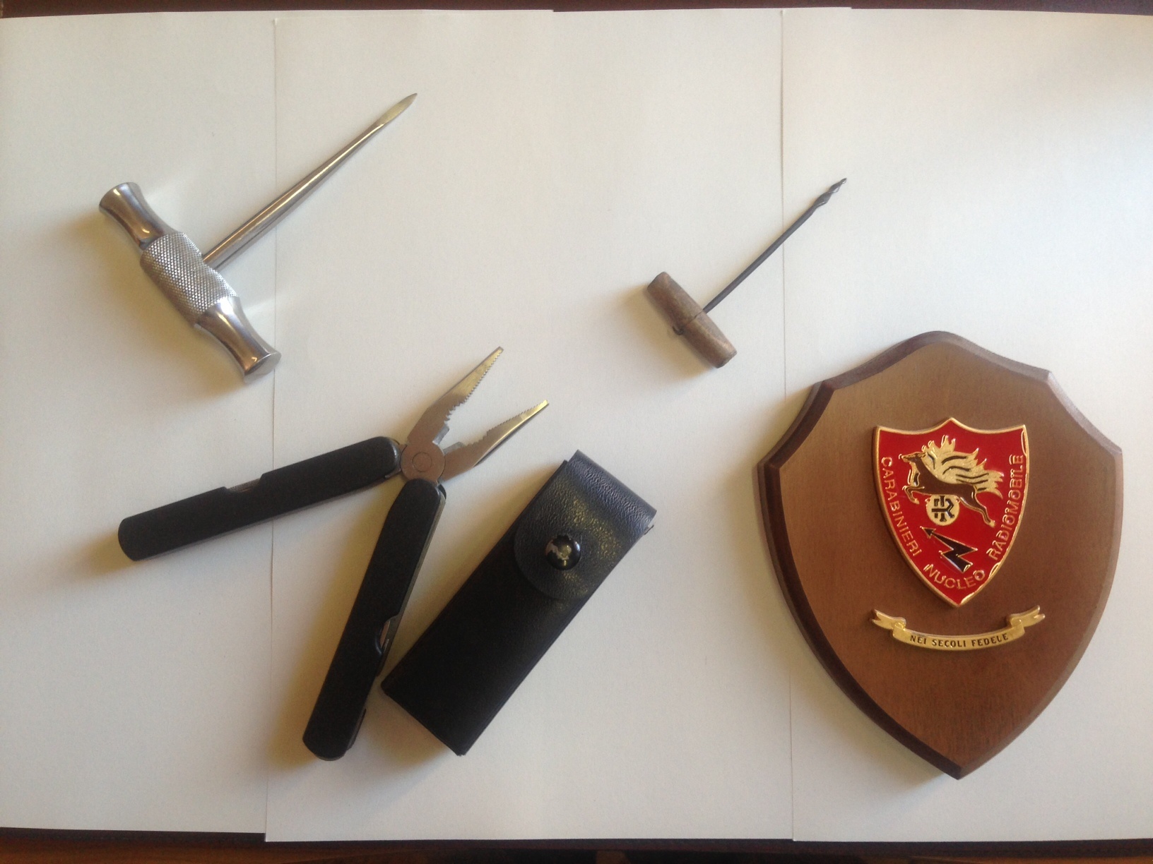 Trovati in possesso di grimaldelli, doppia denuncia nella notte a Rapallo Trovati in possesso di grimaldelli, doppia denuncia nella notte a Rapallo