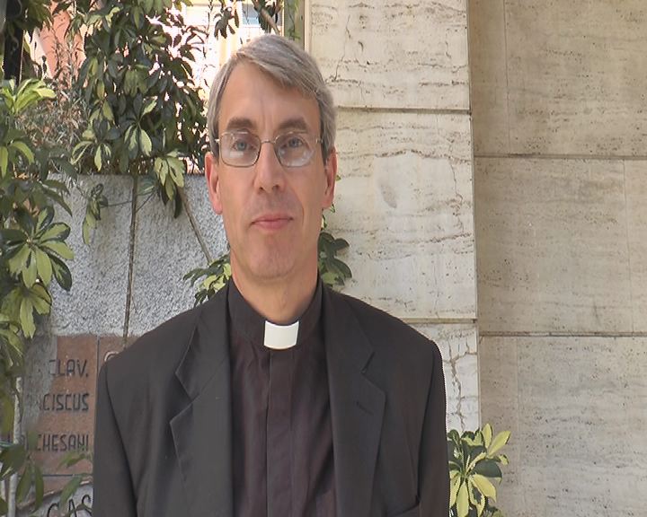 San Colombano saluta domenica monsignor Corrado Sanguineti