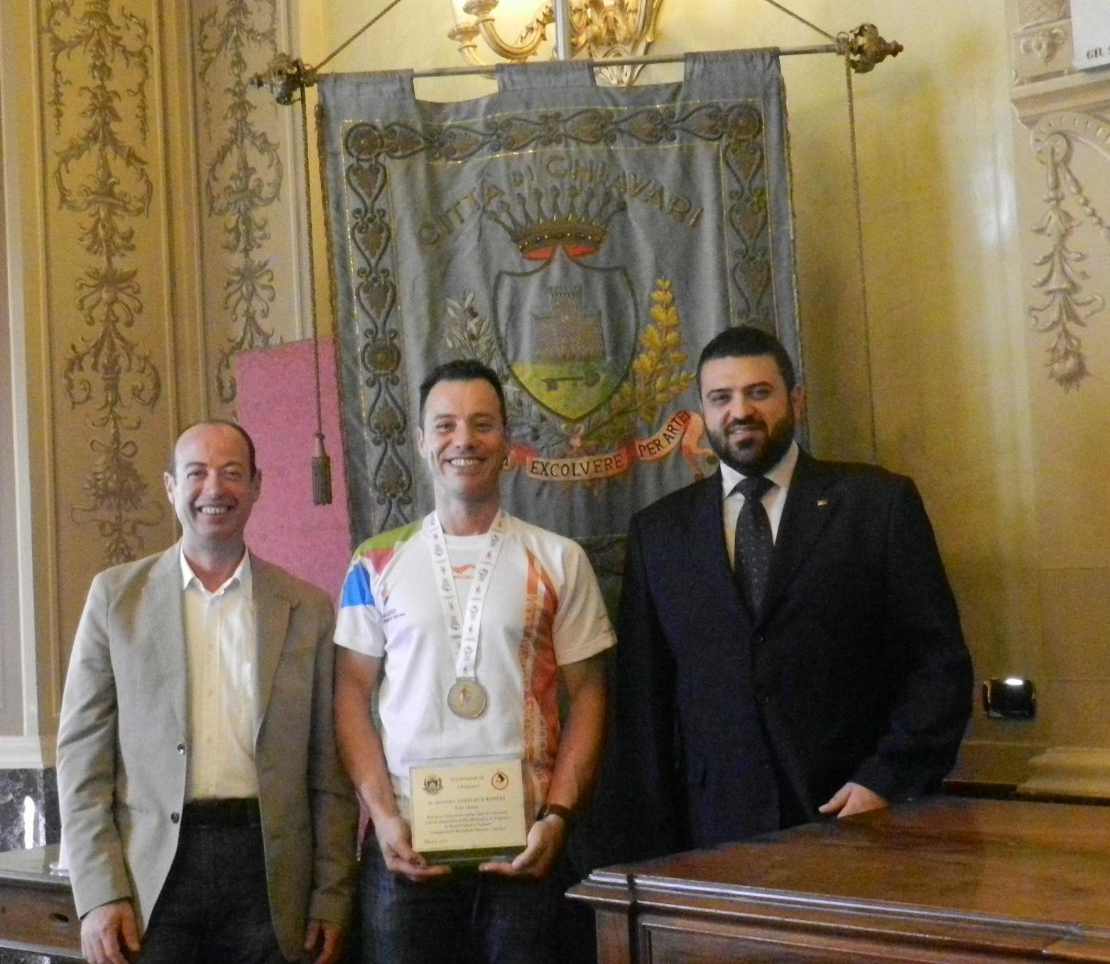 Il Comune di Chiavari premia Gianluca Rebori, maestro di taekwondo