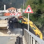 Il crollo del ponte fra le notizie riguardanti il levante