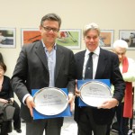 La consegna del premio a Guido Martinelli