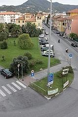 Il traffico arriva verso la Lapide e l