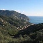 Sulle alture del borgo fuoco nella cucina di un albergo