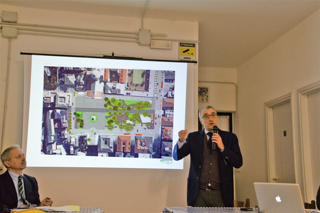 Un momento della presentazione di ieri sera