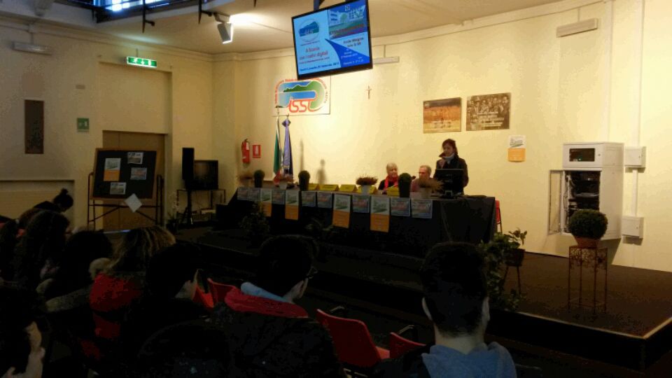 La presentazione del corso stamattina nella scuola