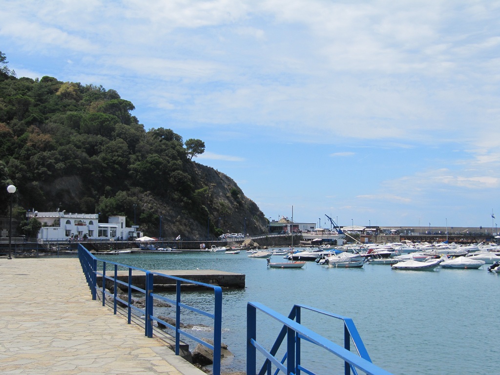 Il porto della città di Sestri Levante 