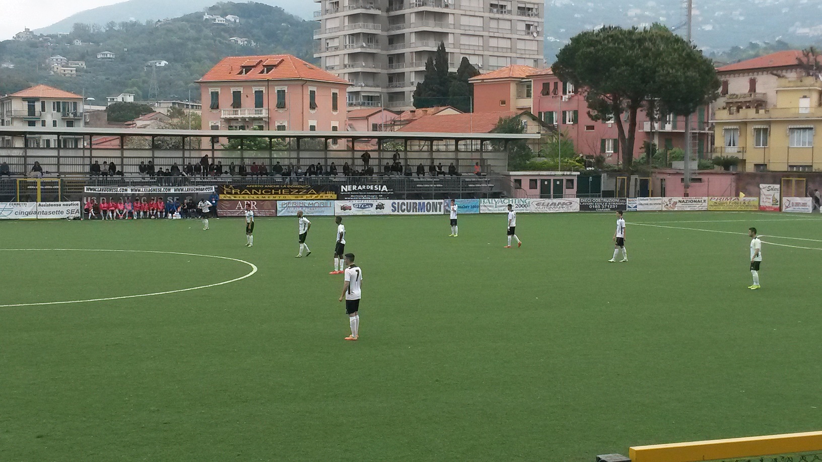 I due sono pronti a indossare la maglia bianconera