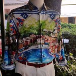 Una camicia con l'immagine di Portofino