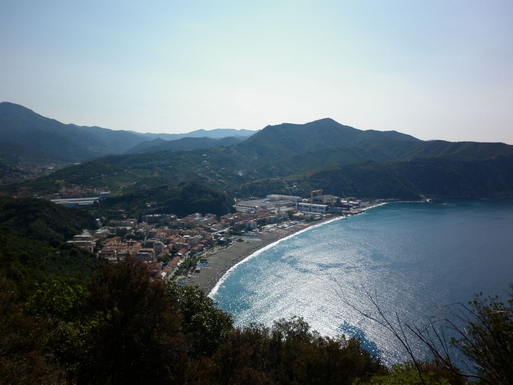 Interessata la spiaggia di Riva Ponente