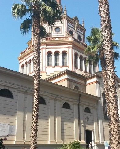 La messa nella Basilica dei santi Gervasio e Protasio