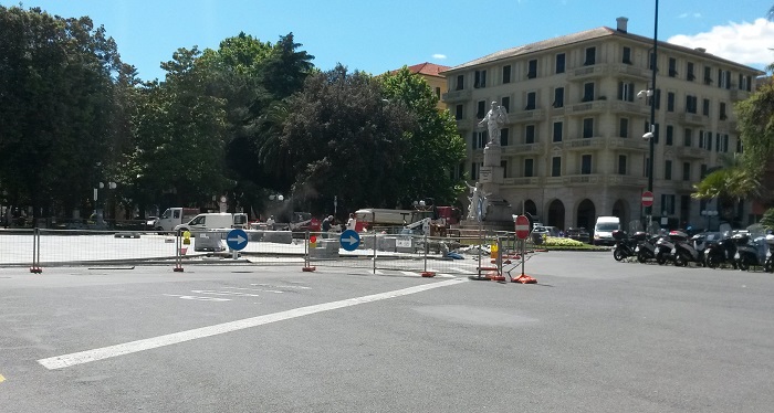 I lavori in corso in Piazza Nostra Signora dell