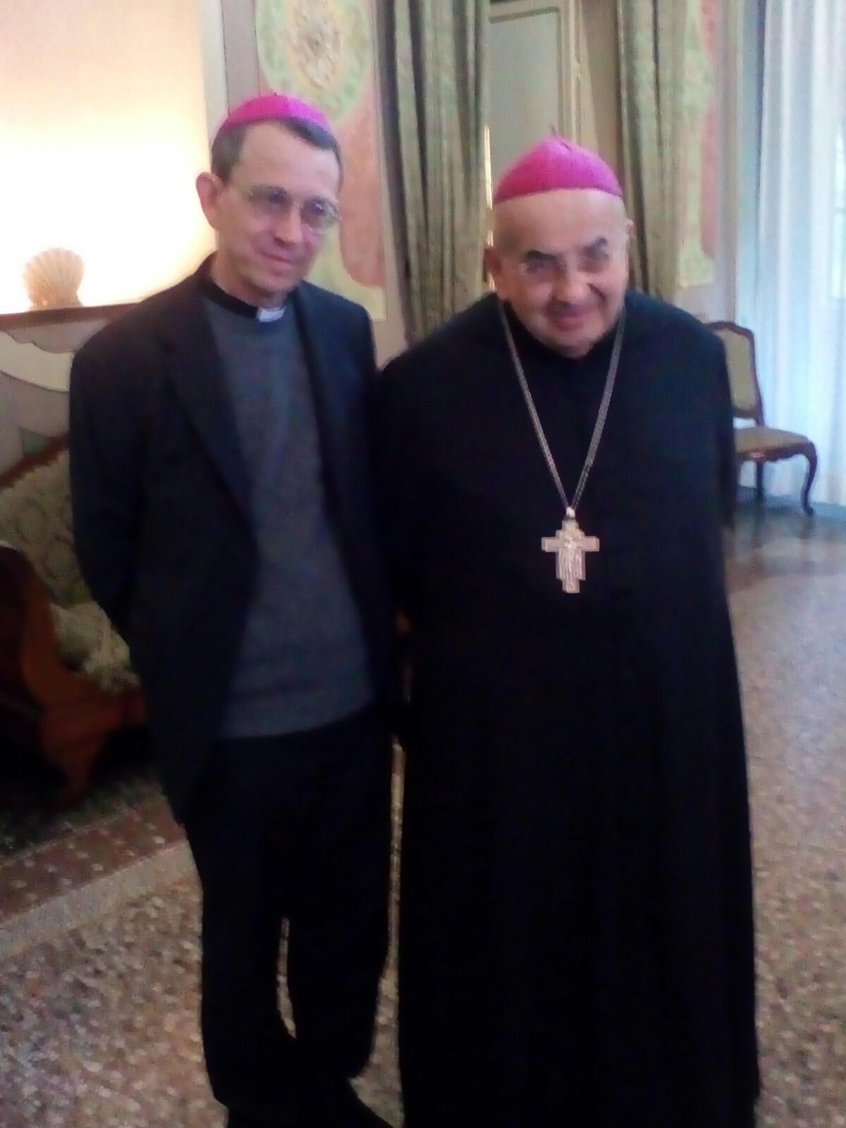 Monsignor Marino con il vescovo Tanasini