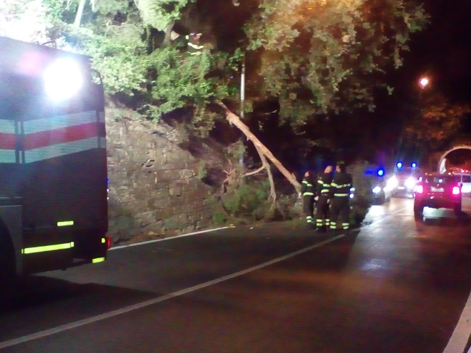 Donna scomparsa, notte di tensione e ricerche a Ri Donna scomparsa, notte di tensione e ricerche a Ri