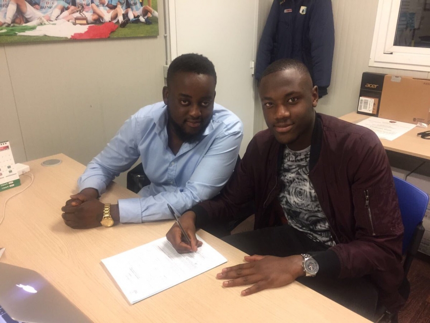 La Virtus Entella tessera il difensore francese Lamine Ba La Virtus Entella tessera il difensore francese Lamine Ba