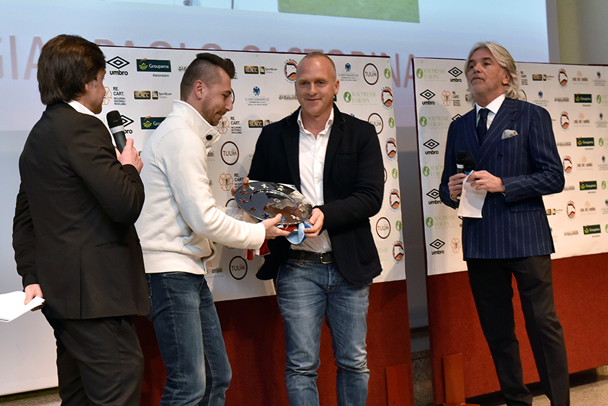 Virtus Entella, Castorina premiato come “Amico dei bambini” Virtus Entella, Castorina premiato come “Amico dei bambini”