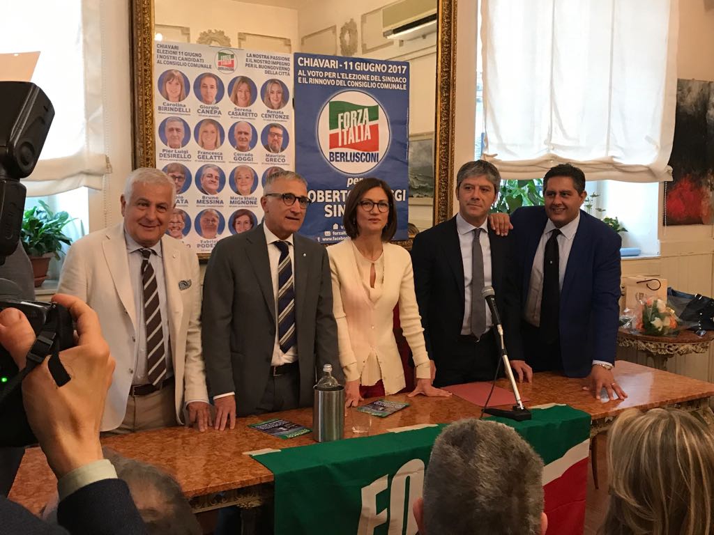 Toti e Gelmini a Chiavari per presentare la lista di Forza Italia Toti e Gelmini a Chiavari per presentare la lista di Forza Italia