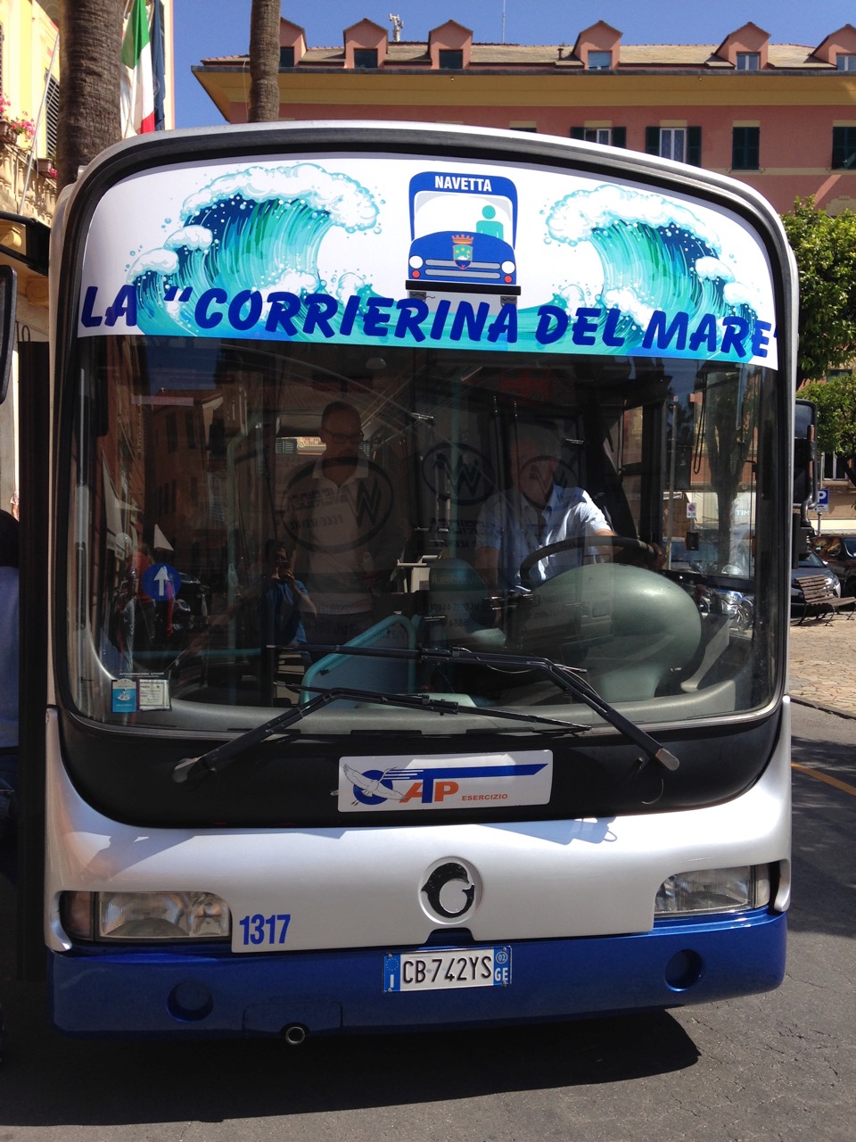 A Santa Margherita corrierina del mare e aree blu gratuite per 30 minuti per residenti