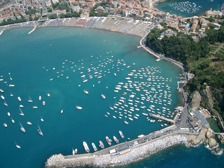 Area portuale di Sestri, Conti chiede un incontro e Tassano la documentazione Area portuale di Sestri, Conti chiede un incontro e Tassano la documentazione