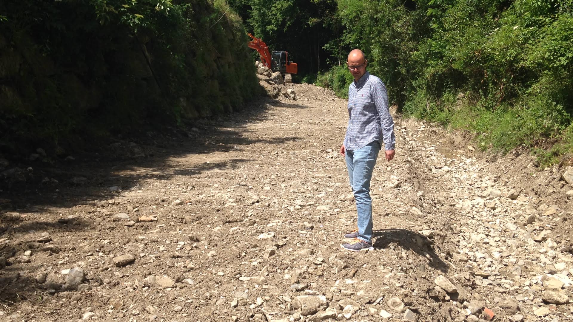 Santa Margherita, la ghiaia prelevata dal torrente per ripascere le spiagge