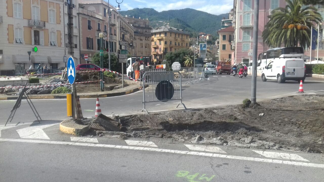 Rapallo, nuova ordinanza per la viabilità sulla copertura del San Francesco Rapallo, nuova ordinanza per la viabilità sulla copertura del San Francesco