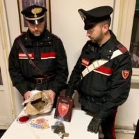 Carabinieri con marijuana