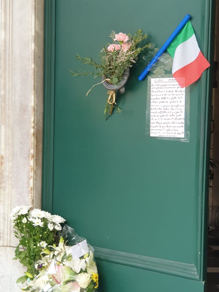 Di Capua, oggi pomeriggio la camera ardente nell'atrio del ...